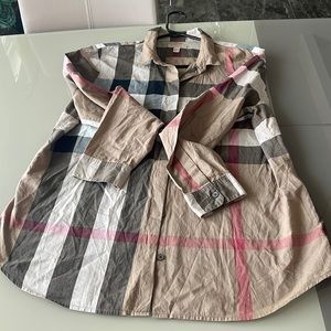 Woman’s Burberry shirt